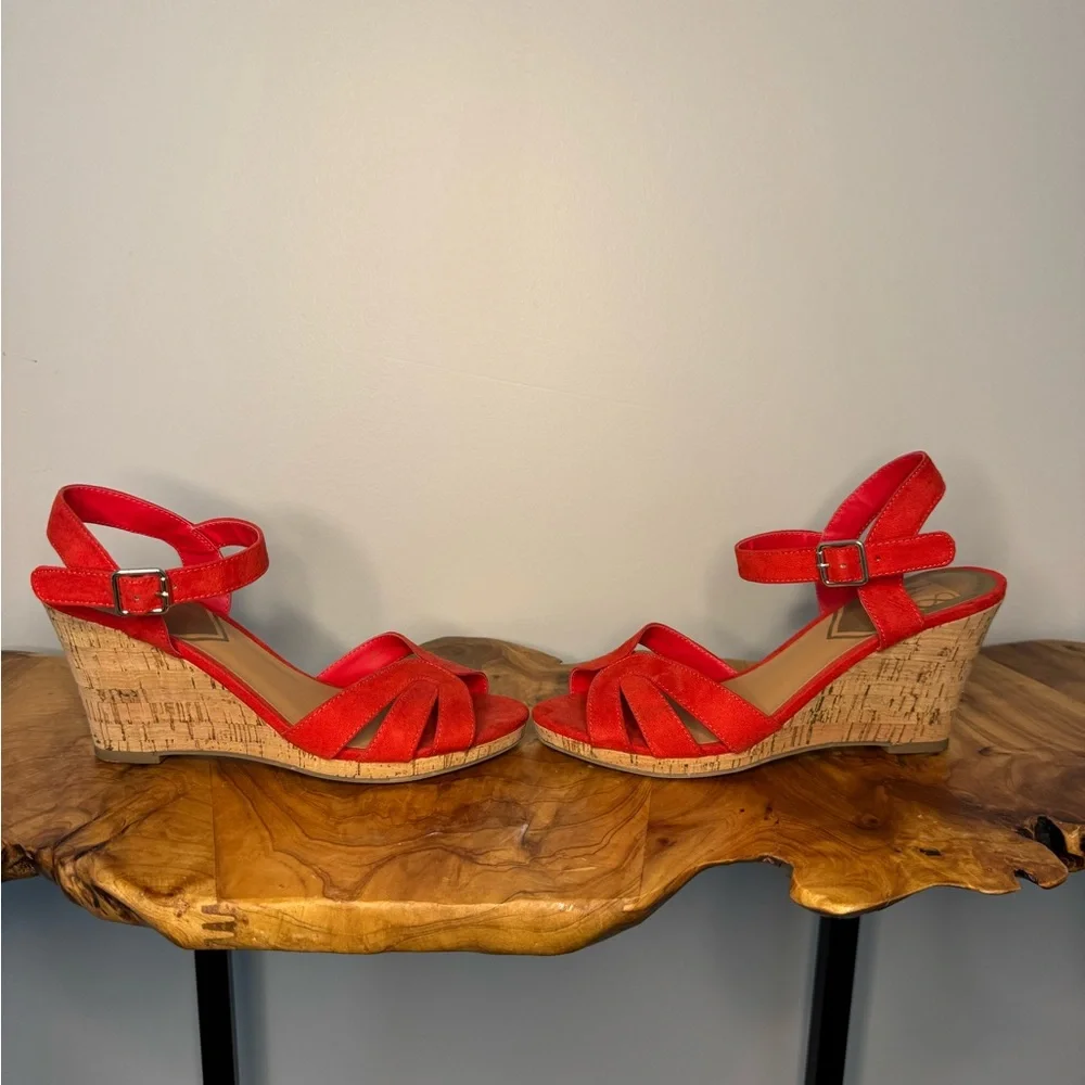 DV by Dolce Vita Red Platform Sandals